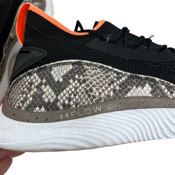 Under Armour Curry flow 8 basketball sneakers men’s size 13 women size 14.5 - Picture 10 of 10